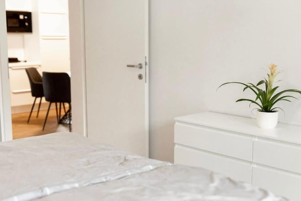 Aura Apartments Zirovnica Eksteriør bilde