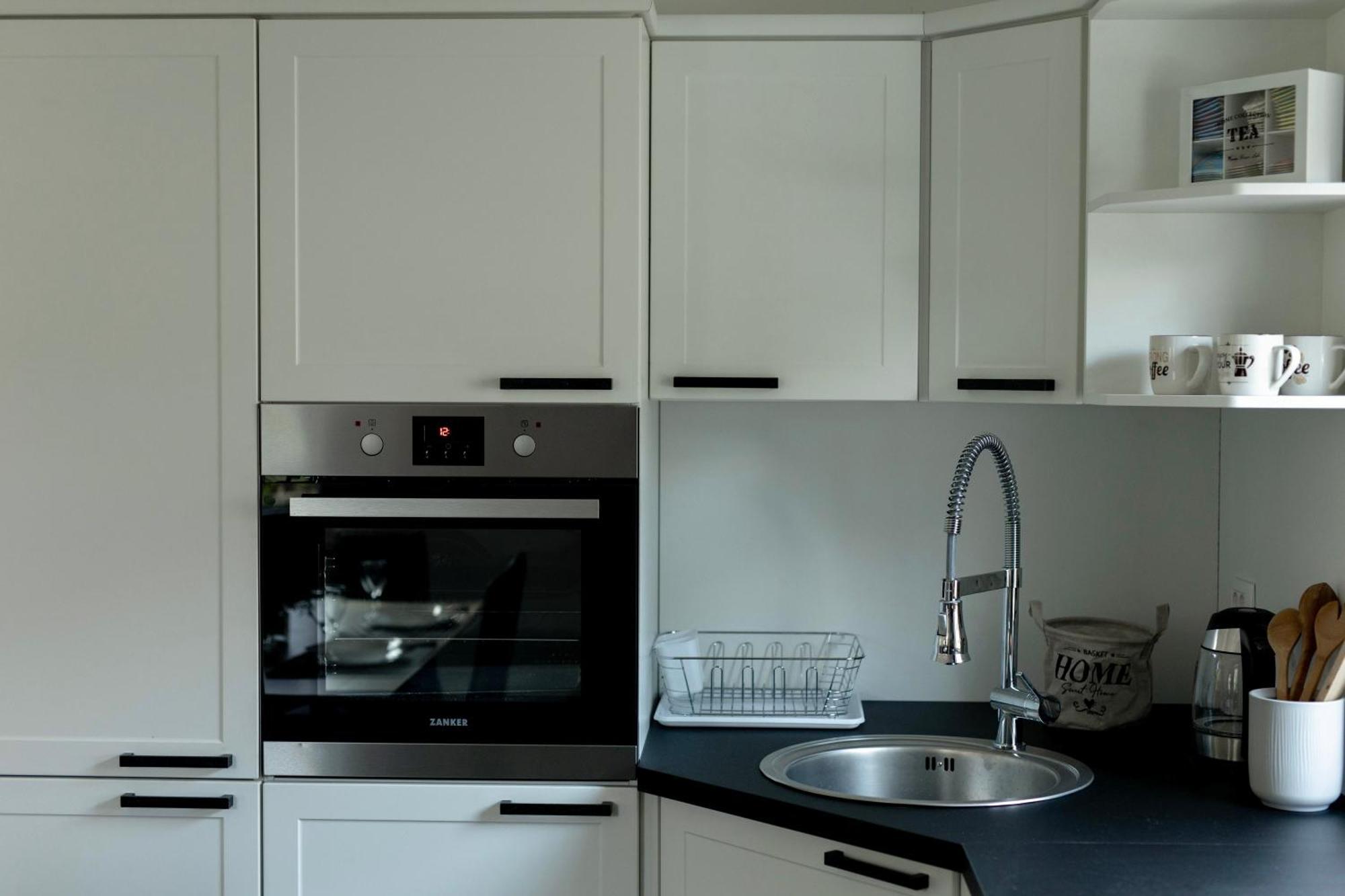 Aura Apartments Zirovnica Eksteriør bilde