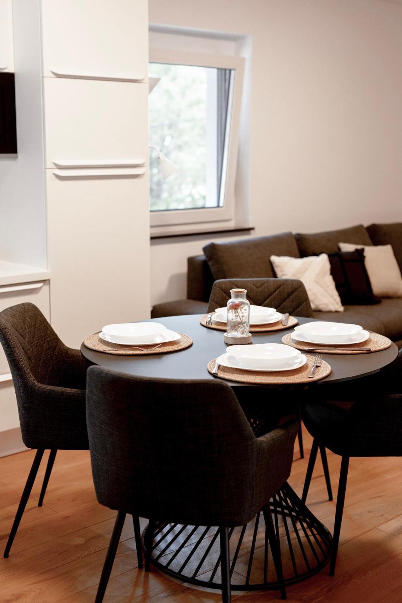Aura Apartments Zirovnica Eksteriør bilde
